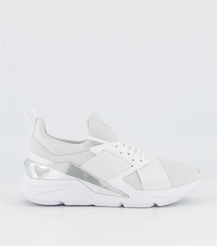 puma women's muse sneaker