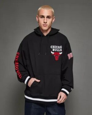 New Era New Era Chicago Bulls Oversized Hoodie Black